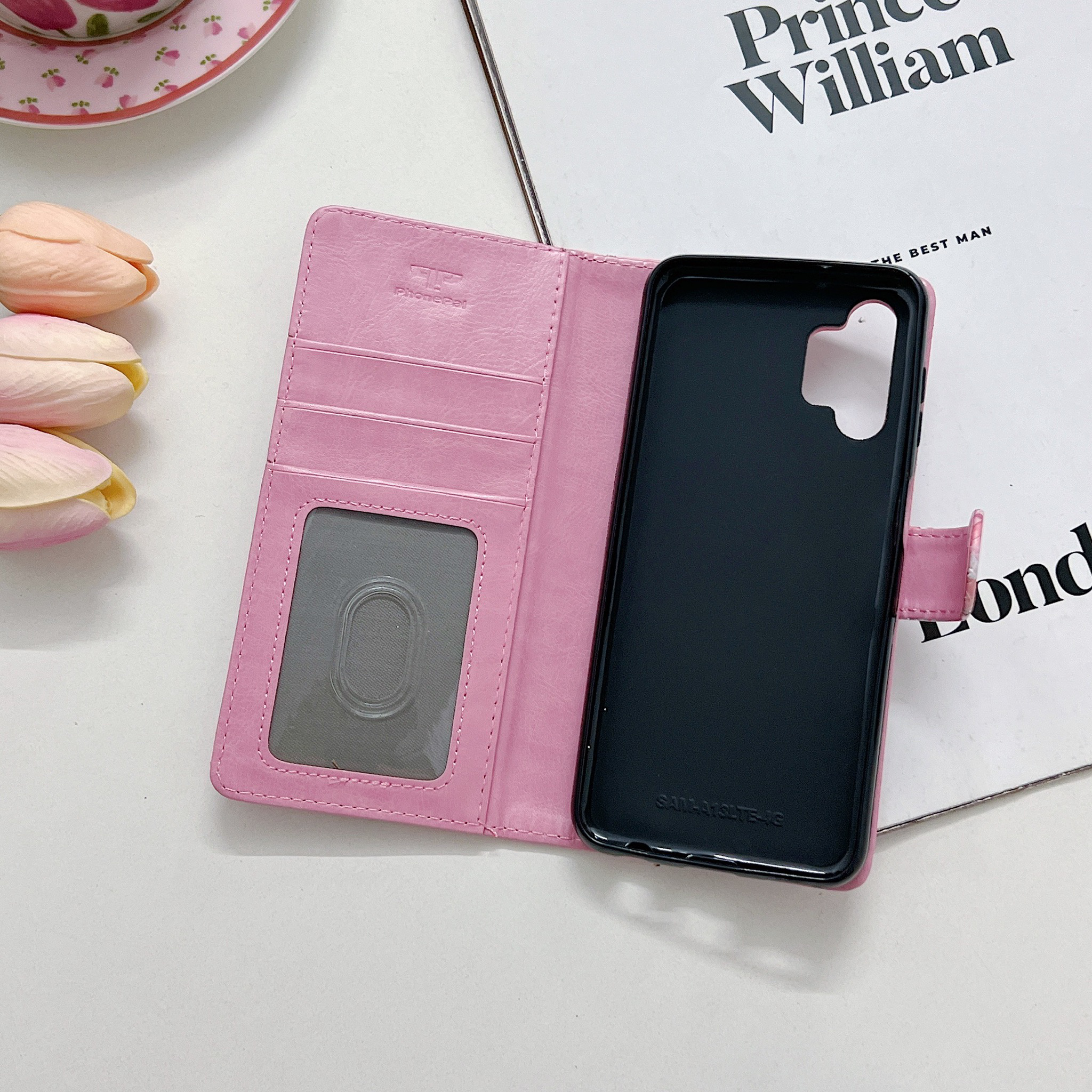 iPhone XR 6.1 Book Case Diamond Pattern case