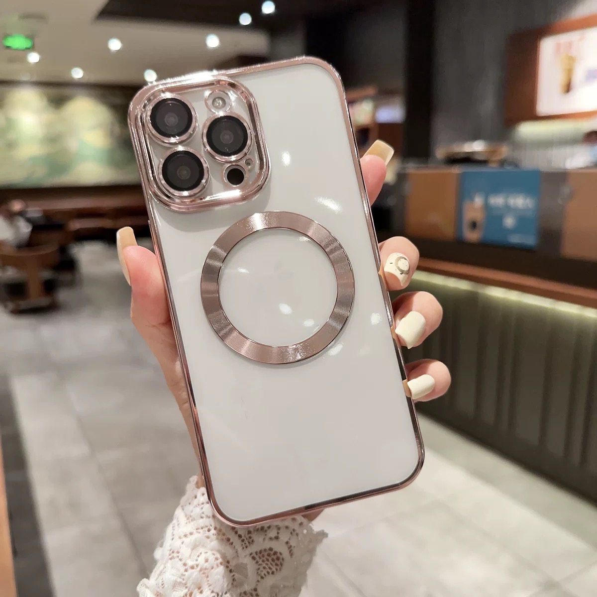 iPhone 15 Pro 6.1 Clear MagSafe Case With Lens Cover